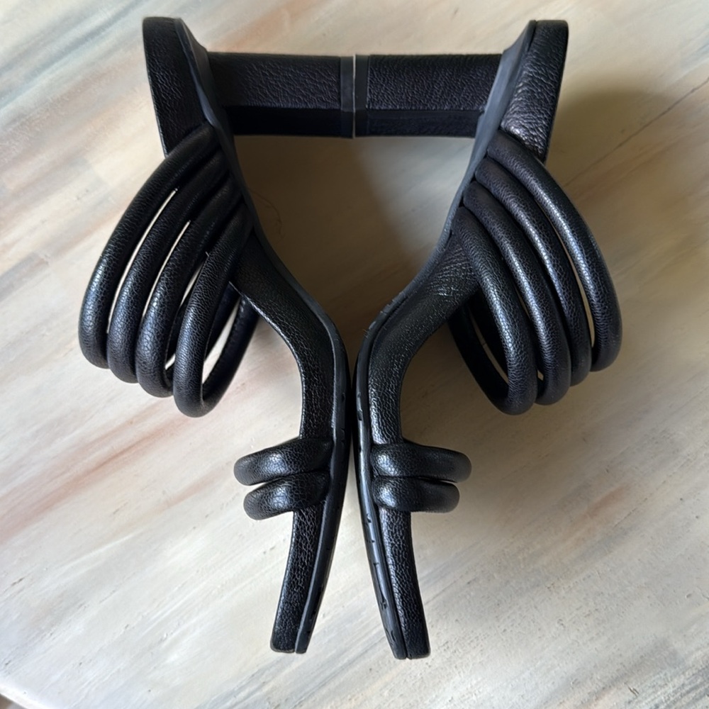 Pedro Garcia Clover Heel - Picture 7 of 12